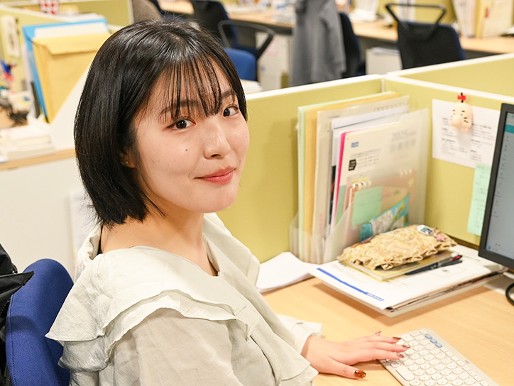 宣伝室　横澤さん